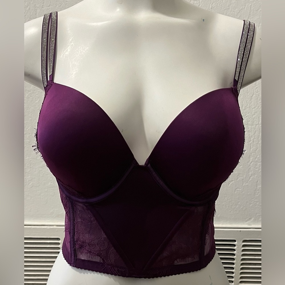 NWT Victoria’s Secret Purple Very Sexy Push Up Bra Women’s 34DD
